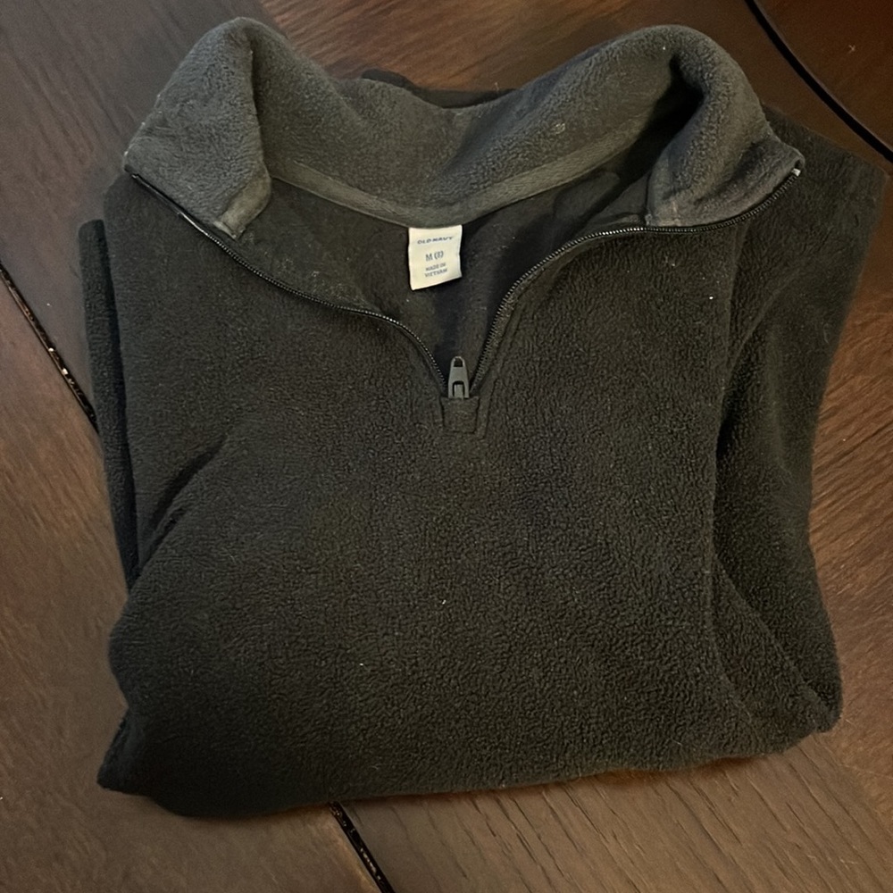 Boys size 8 sweater bundle - Picture 2 of 5